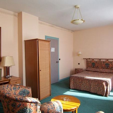 Terminus Hotel ตูร์ ห้อง รูปภาพ
