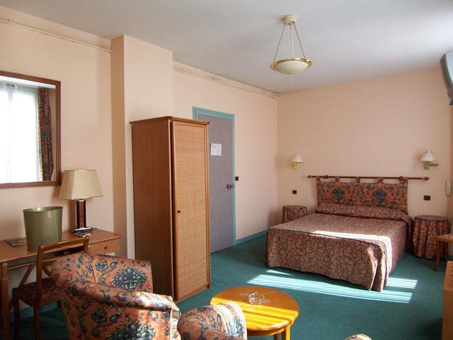 Terminus Hotel ตูร์ ห้อง รูปภาพ